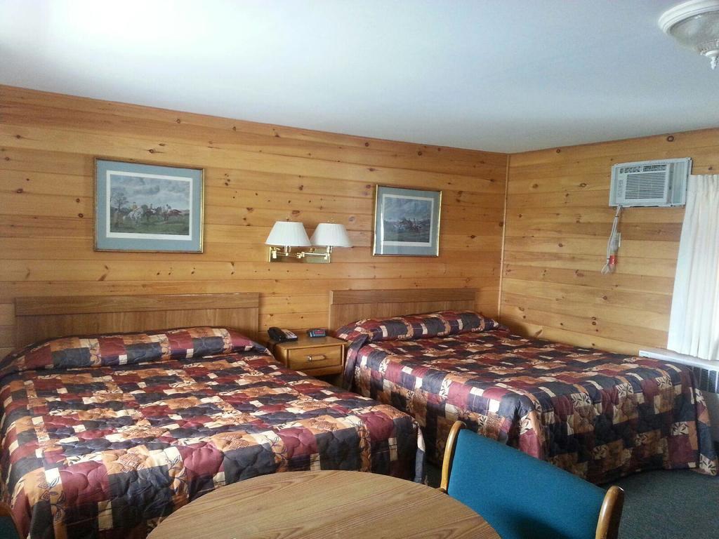 Clark's Motel Old Forge