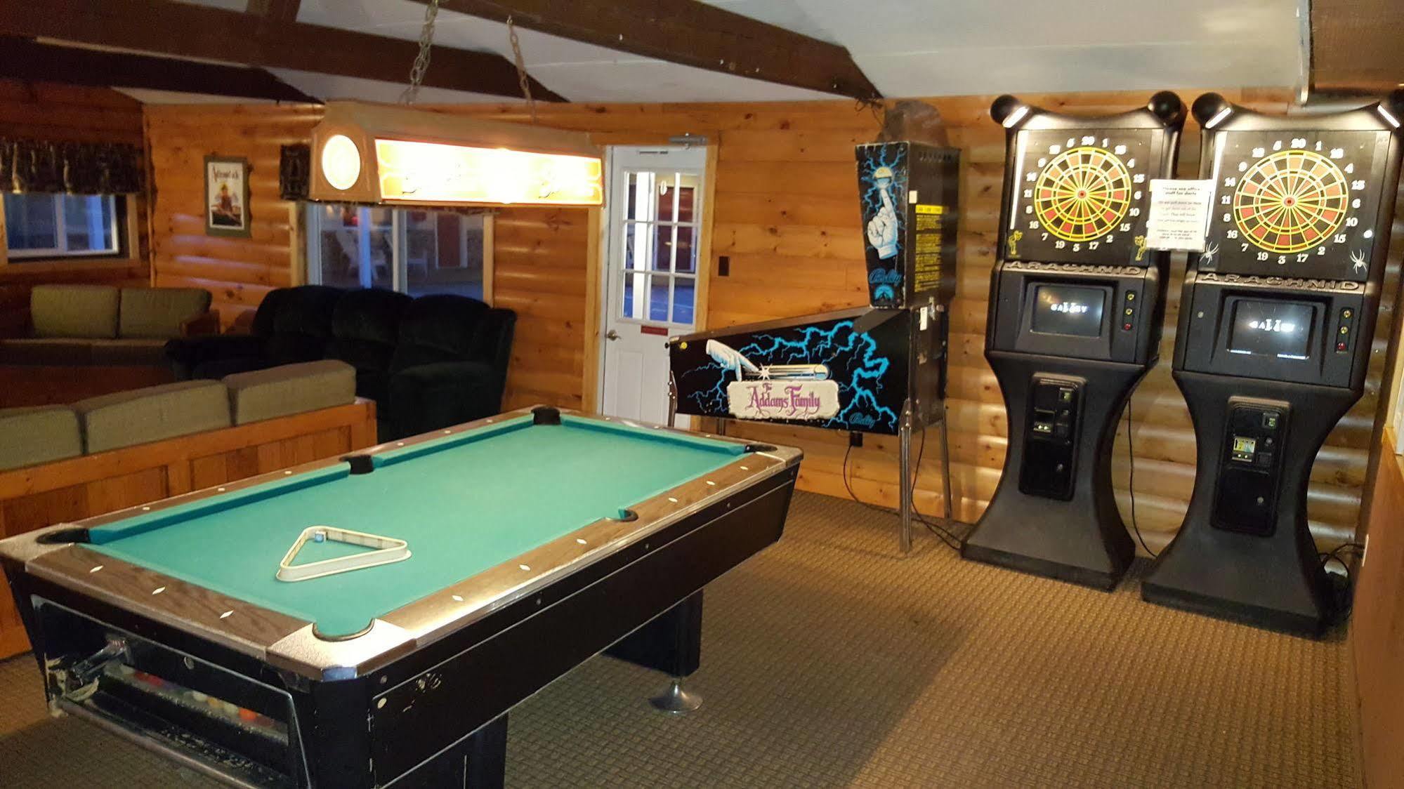 Clark's 2* Old Forge